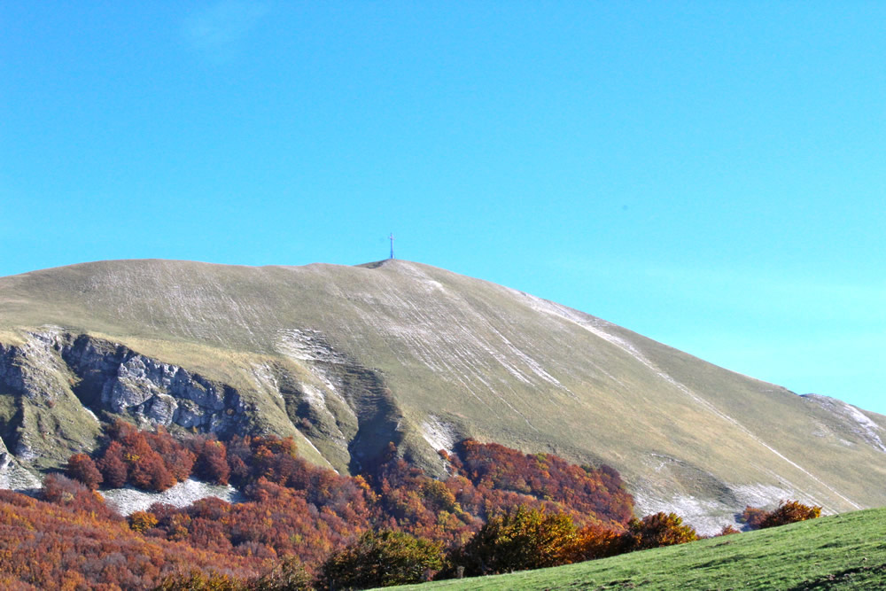 vista della Croce del Catria